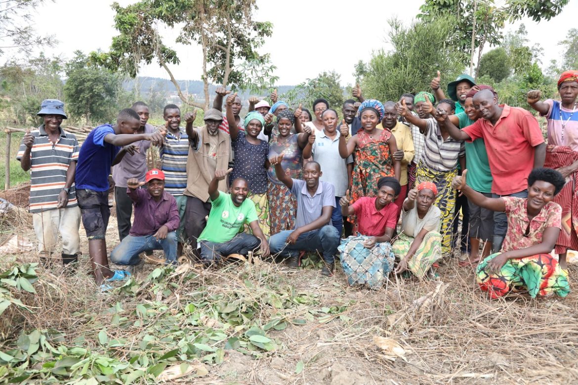 both-men-and-women-champions-were-equipped-with-knowledge-and-skills-in-agroforestry